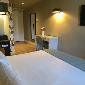 3* Hotell Nuria